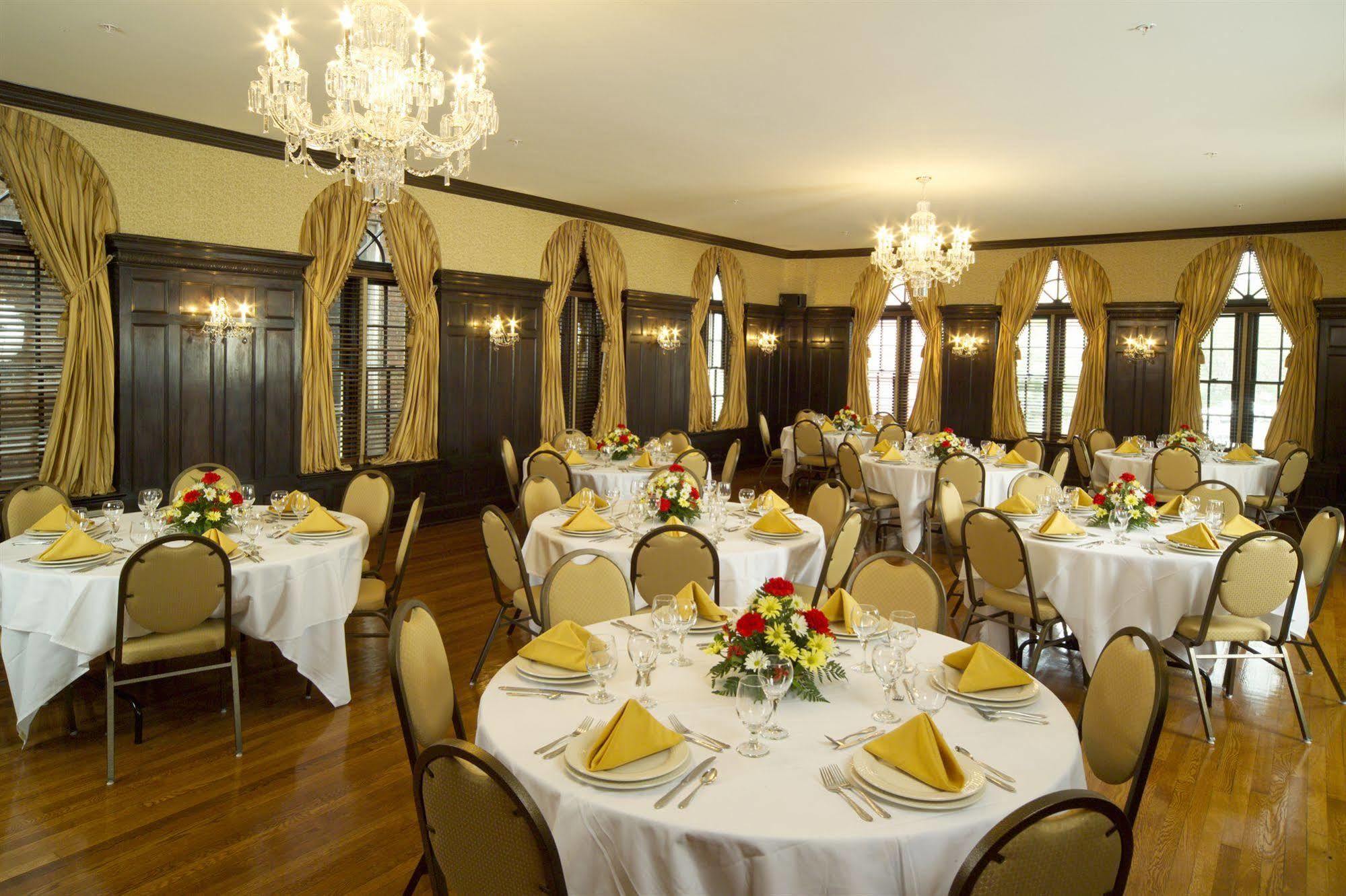 General Francis Marion Hotel Nhà hàng bức ảnh